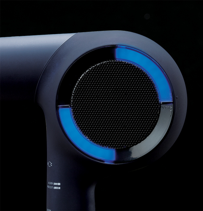 MOIST BLUE